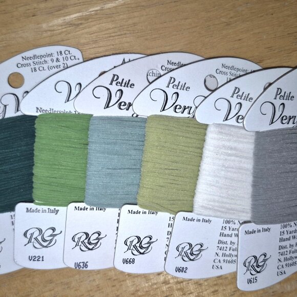 Threads-Rainbow Gallery- Petite Very Velvet-11 colors-for needlearts - Picture 4 of 5